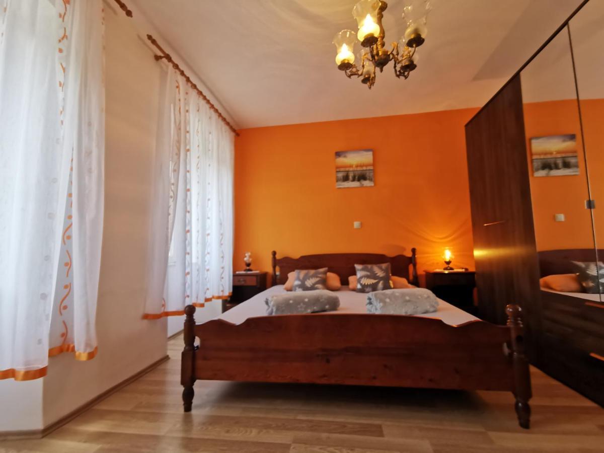 Apartman Pod Nehajem Apartment Senj  Exterior photo