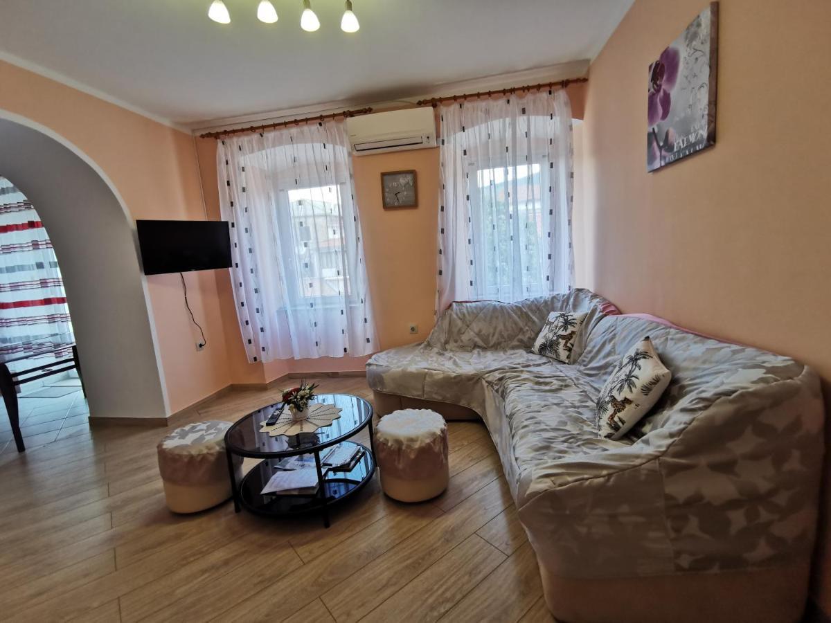 Apartman Pod Nehajem Apartment Senj  Exterior photo